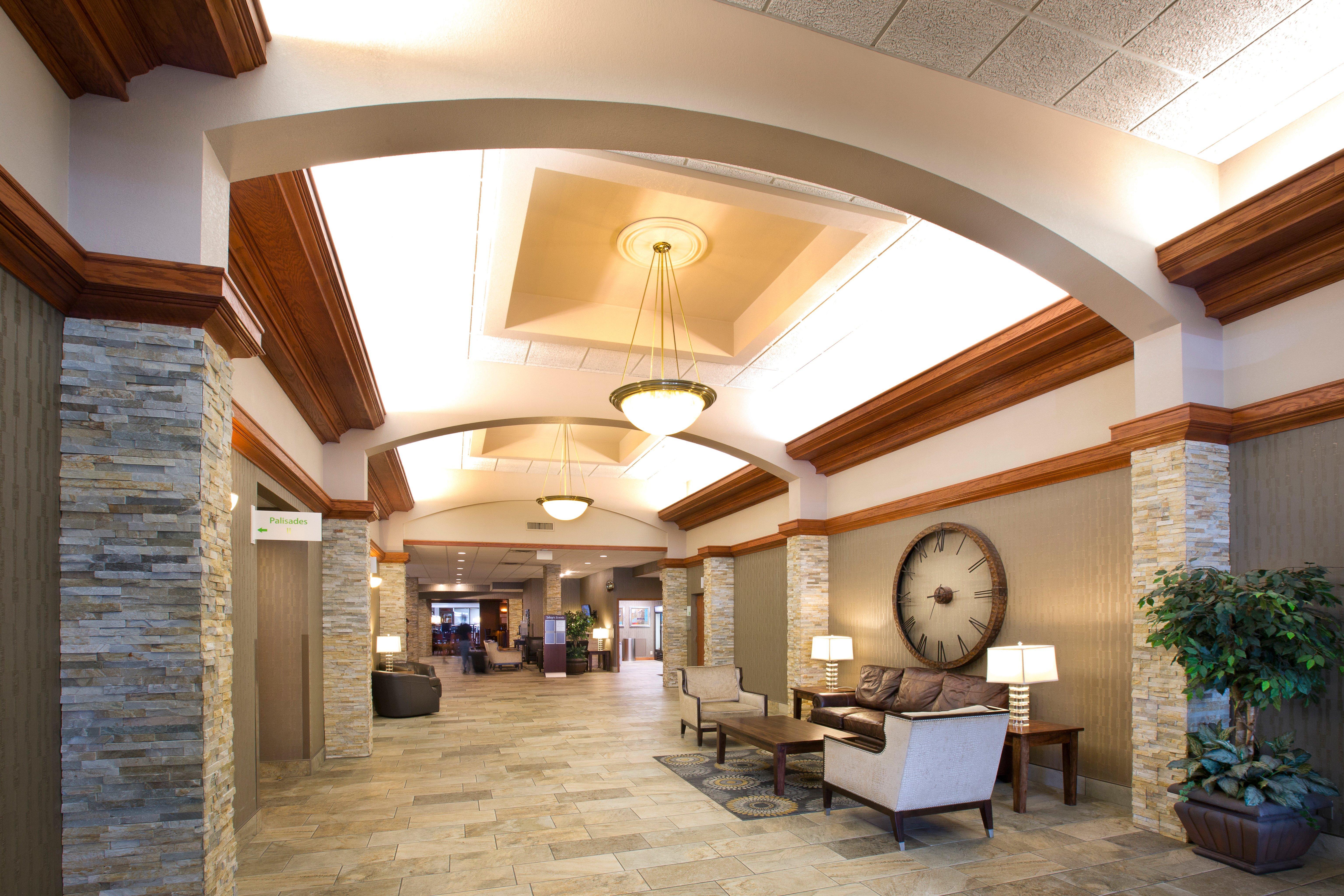Holiday Inn Sioux Falls-City Center By Ihg Exterior photo